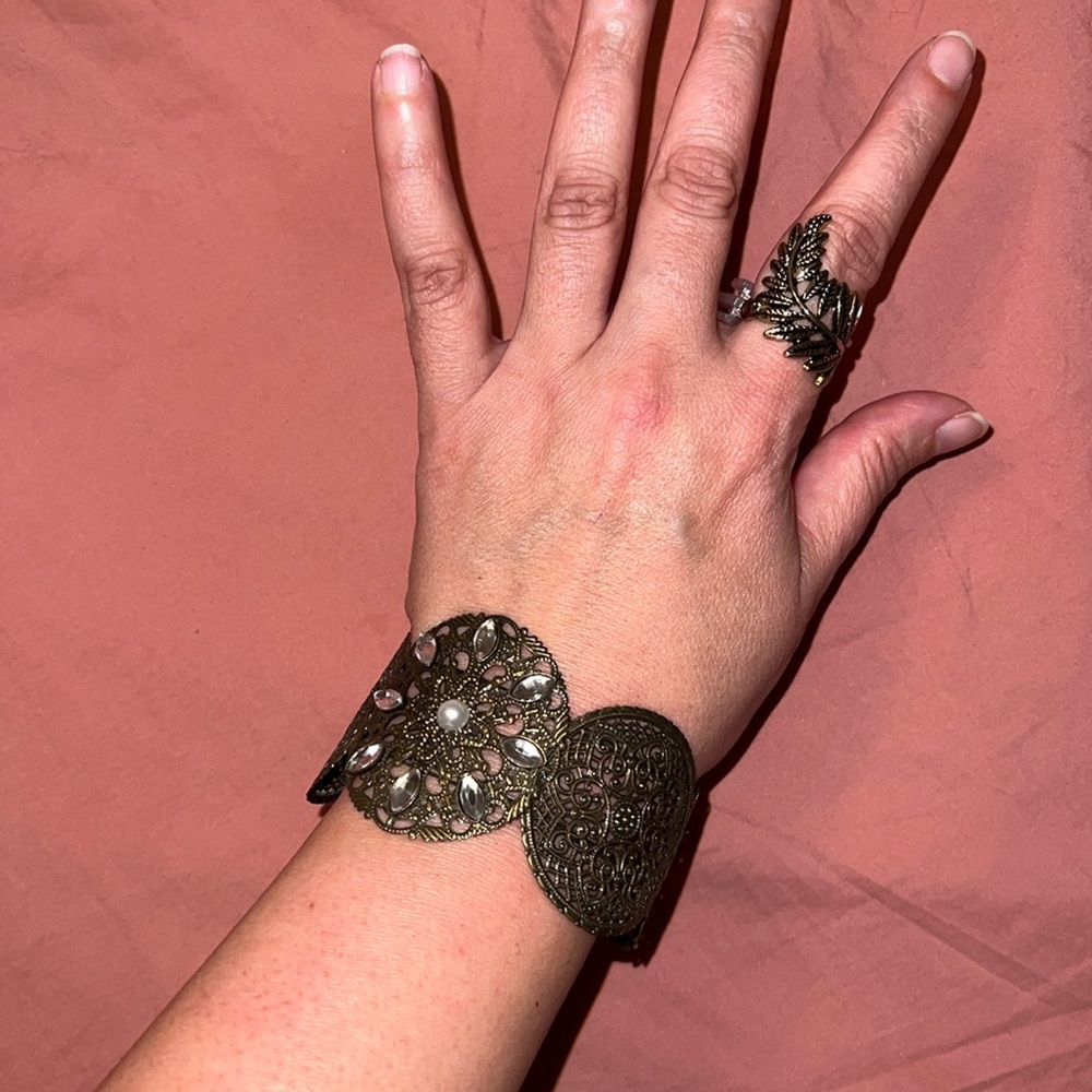 Brand new Filigree Bracelet and‎ Ring Set western boho